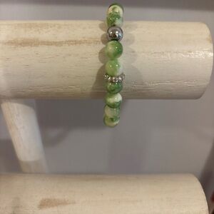 NWT Handmade Green Jade Beaded Stretch Bracelet with Silver Accents